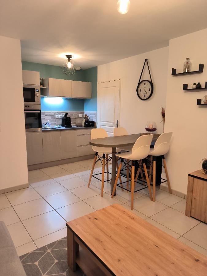 Le Colibri Apartment Динард Екстериор снимка